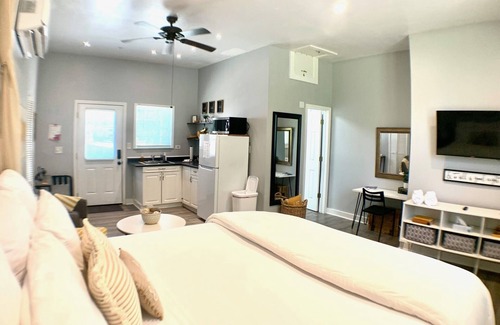 Winder House | The Aspen at The Carriage House