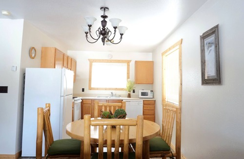 West Yellowstone Condo | The Aspen-Cozy two bedroom, right in town
