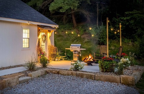 Millersburg House | The Aspen . Trailside Lodging