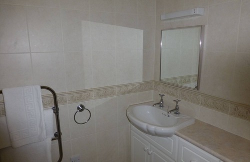 Atherstone Hotel | The Atherstone Red Lion Hotel