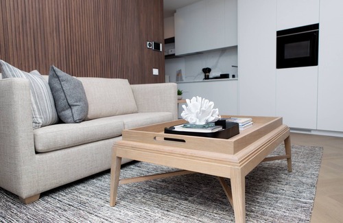 Bantry Bay Apartment | The Atlantic Crown - 4BR Penthouse with Pool & Ocean View