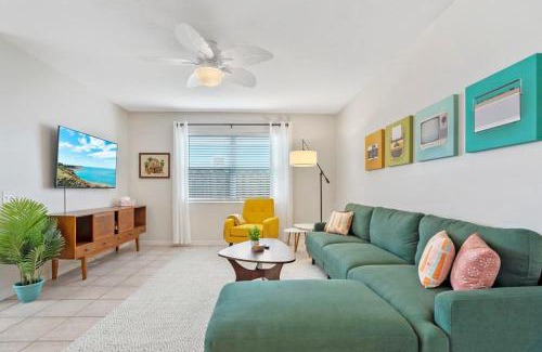 Coquina Gables Apartment | The Atomic Burst 50s Mid Century Apt in the Heart of St Aug Beach Steps to Sand Bites and Drinks