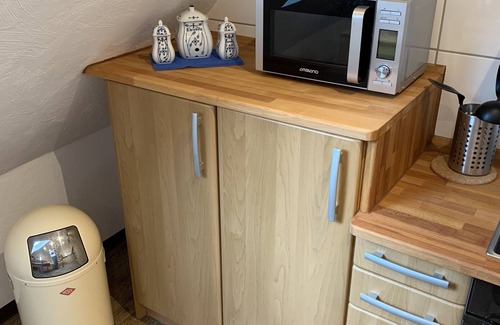 Scheidt Apartment | "THE attic!" Free parking, PRIME included