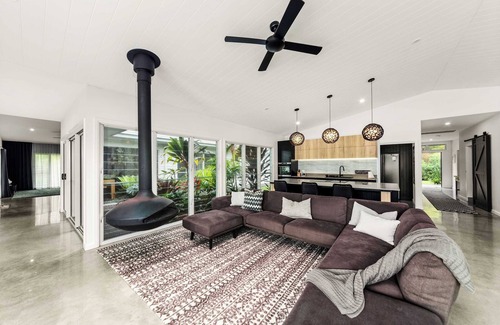 Kin Kin House | The Langville Estate in Kin Kin