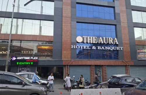 Delhi Hotel | The Aura Hotel & Banquet