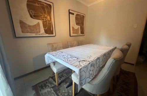 Ethekwini House | The Aurum guesthouse