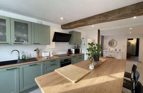 Chablis House | The Authentic family town house
