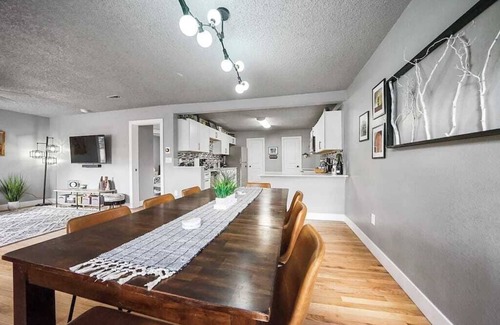 West Colorado Springs House | The Autumn House·3BR|10 min to Garden of the Gods!