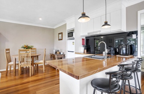 Montville Cottage | The Avenue at Montville (Cottage)