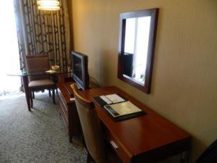 Naga Hotel | The Avenue Plaza Hotel