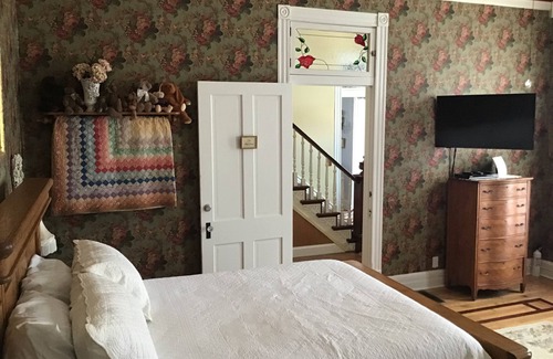 Brownsville Bed & Breakfast | The Award Winning Historic 1893 Reed - Dossey House Bed & Breakfast