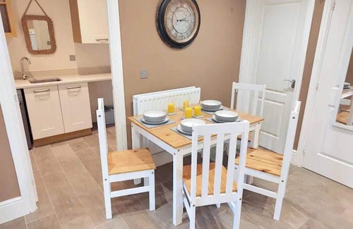 Hauxton Apartment | The Ayres House 2-bed Apartment in Cambridge