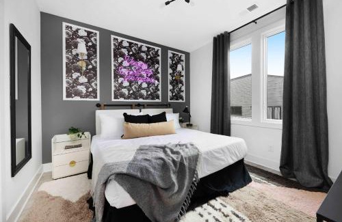 East Nashville House | The Azalea - Walk to Dining & Nightlife, Rooftop!