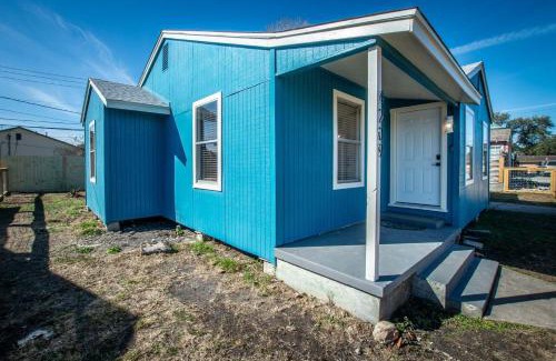 Bay Area House | The Azure Escape