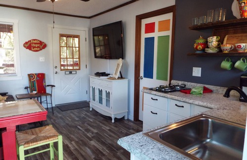 Dunnellon House | The Back Porch - The Florida Green-way from the comfort of the porch.
