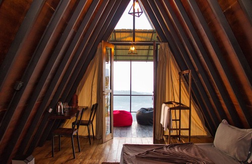 Imbulpe Cabin | The Backyard Blangoda