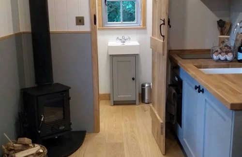 Steyning House | The Bakers Hut by Interhome