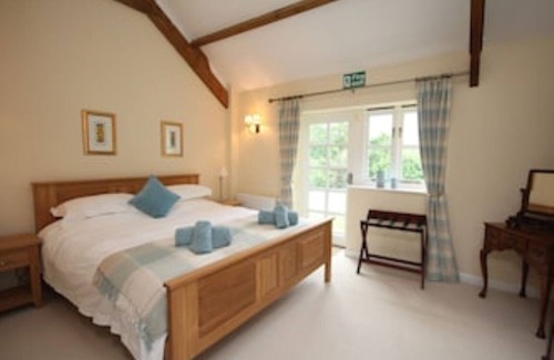 Crediton Cottage | The Barn (4 Bedrooms)