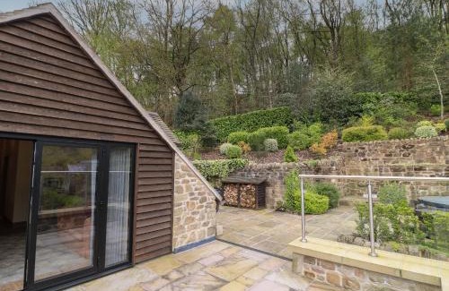 Ambergate House | The Barn at Catacol