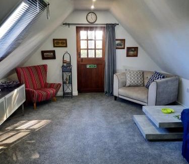 Furzebrook House | The Barn at Creech View