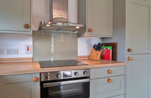 Cornwall House | The Barn at Prowses Farm by Interhome