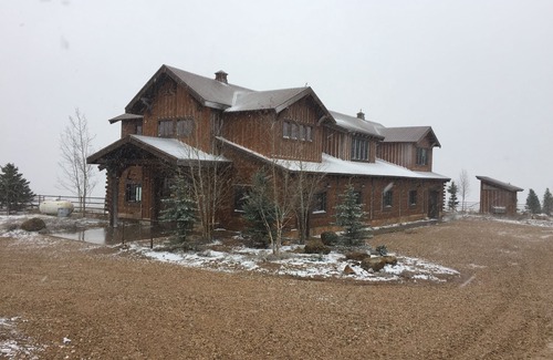 Fairview House | The Barn at Sage Canyon Ranch - Special Events