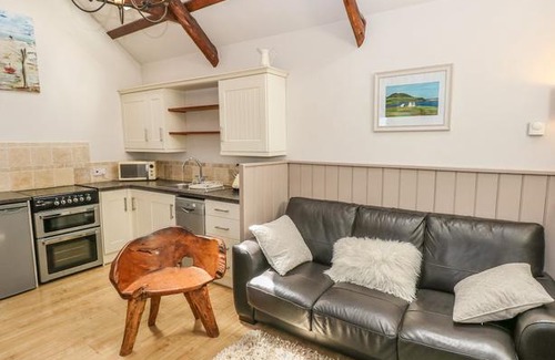 Narberth Cottage | The Barn at Waunlippa