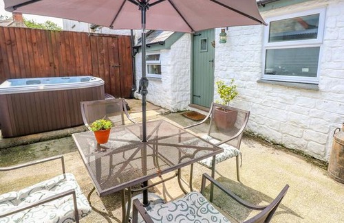 Narberth Cottage | The Barn at Waunlippa