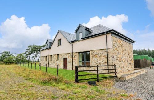 Airdrie House | The Barn, Drumbow Farm