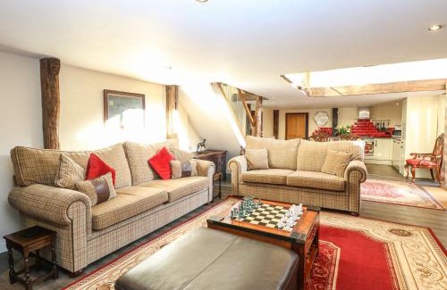 Thetford House | The Barn