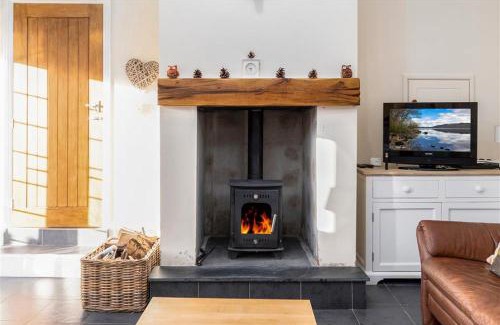 Llanuwchllyn House | The Barn