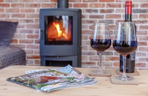 Watersfield House | The Barn