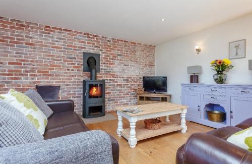 Watersfield House | The Barn