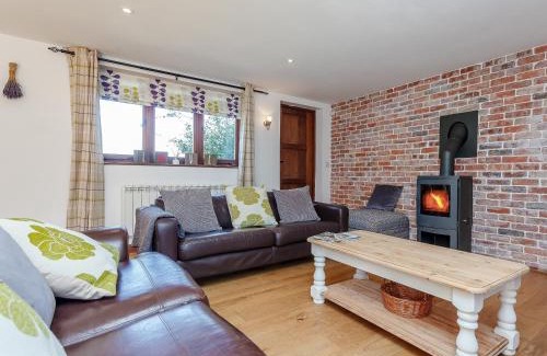 Watersfield House | The Barn