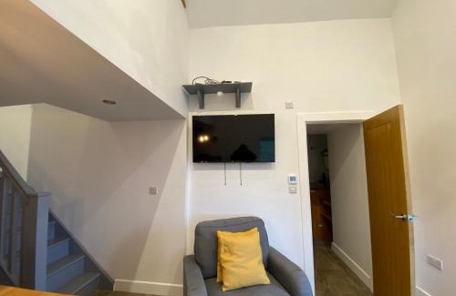 Stoney Middleton Apartment | The Barn