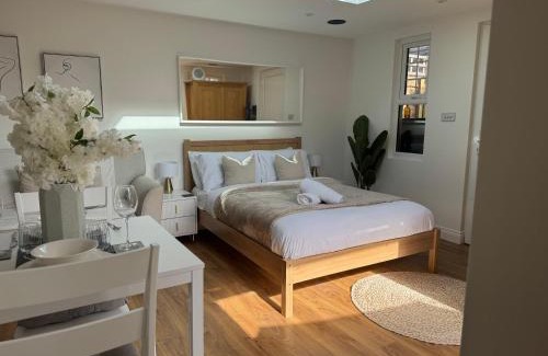 Heathfield House | The Barn Heathfield