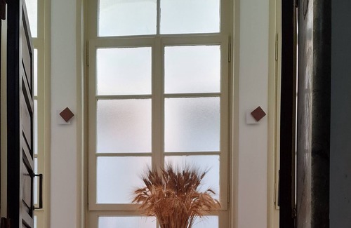 Messina Apartment | THE BARN ON THE STRAIT STUDIO APARTMENT SEA VIEW COD. CIR 19083048C209961