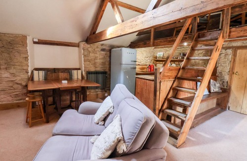 Potter Brompton Cottage | THE BARN, pet friendly, character holiday cottage in Hutton Buscel