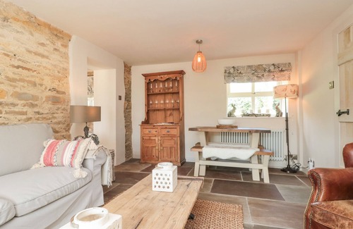 Scawton House | THE BARN, pet friendly, character holiday cottage in Stillington