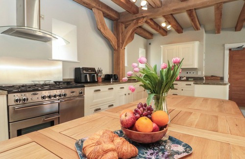 Scawton House | THE BARN, pet friendly, luxury holiday cottage in Boroughbridge