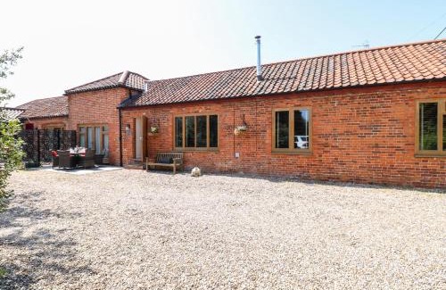 Felmingham House | The Barnhouse