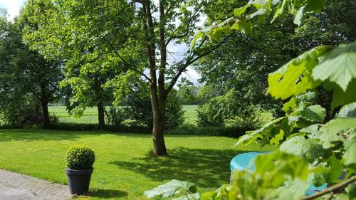 Garminge Bed & Breakfast | The Barnyard