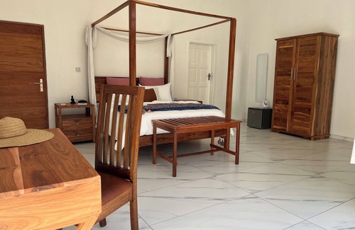 Bulawayo Bed & Breakfast | The Baroness