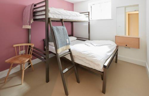 Cirencester Hostel | The Barrel Store Cirencester