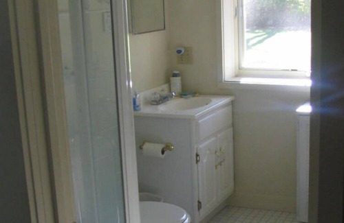Barrington Cottage | The Barrington Cottage -all on one level! Your home away from home.