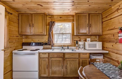 Brill Cabin | The Bass at Lincolnwood Resort