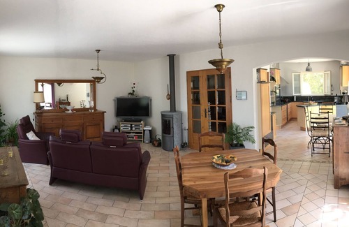 Cabrieres-d'Avignon House | The Bastide des Coutilles