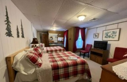 Purling Bed & Breakfast | The Bavarian Manor Hotel