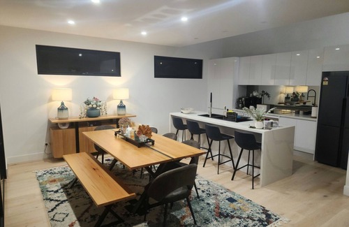 San Remo House | The Bay View San Remo by Ready Set Stay