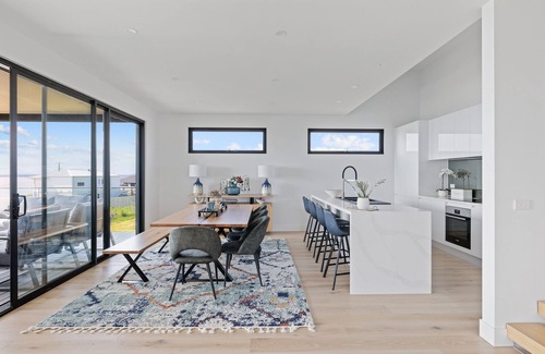 San Remo House | The Bay View San Remo by Ready Set Stay
